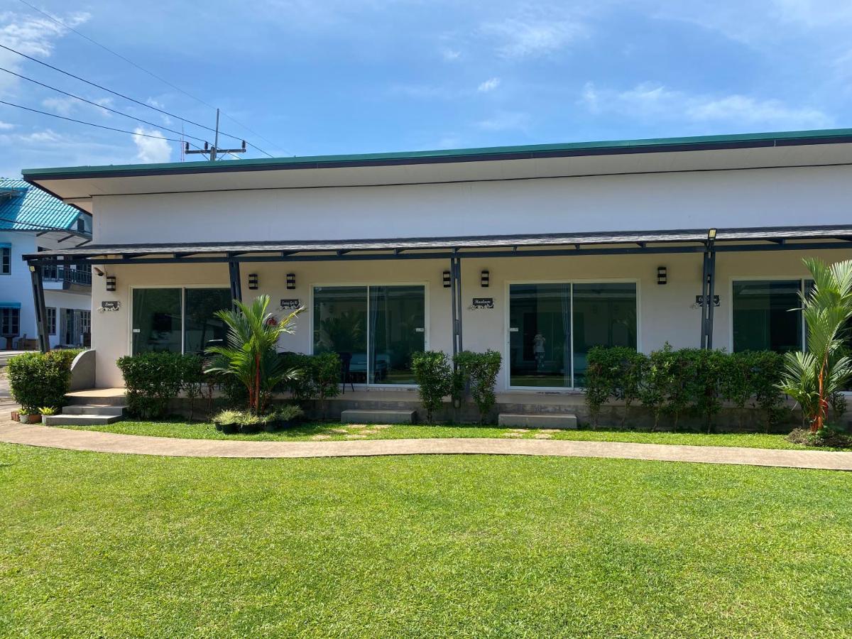 Malee Sirin Old Town Hotell Ko Lanta Exteriör bild