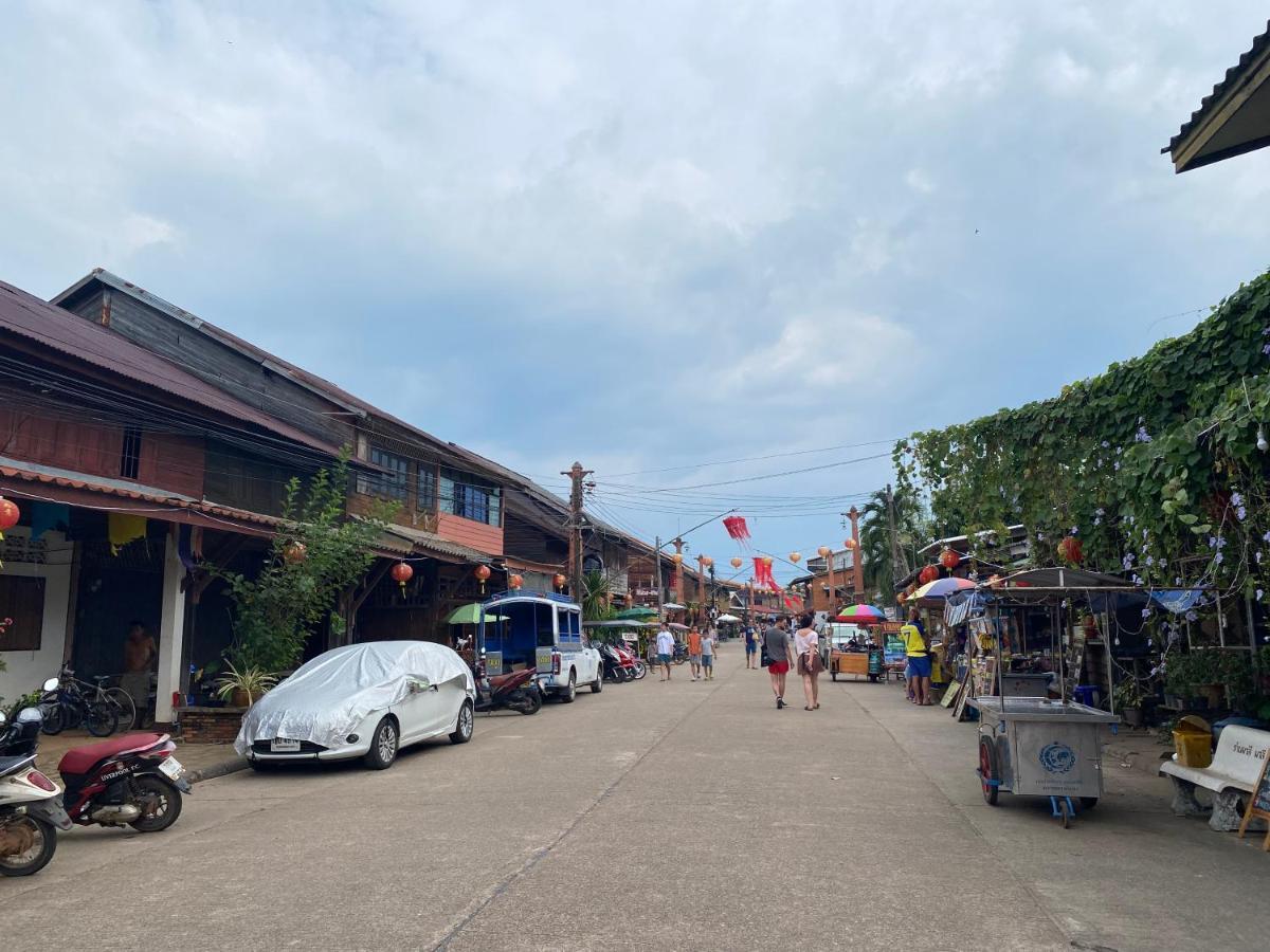 Malee Sirin Old Town Hotell Ko Lanta Exteriör bild