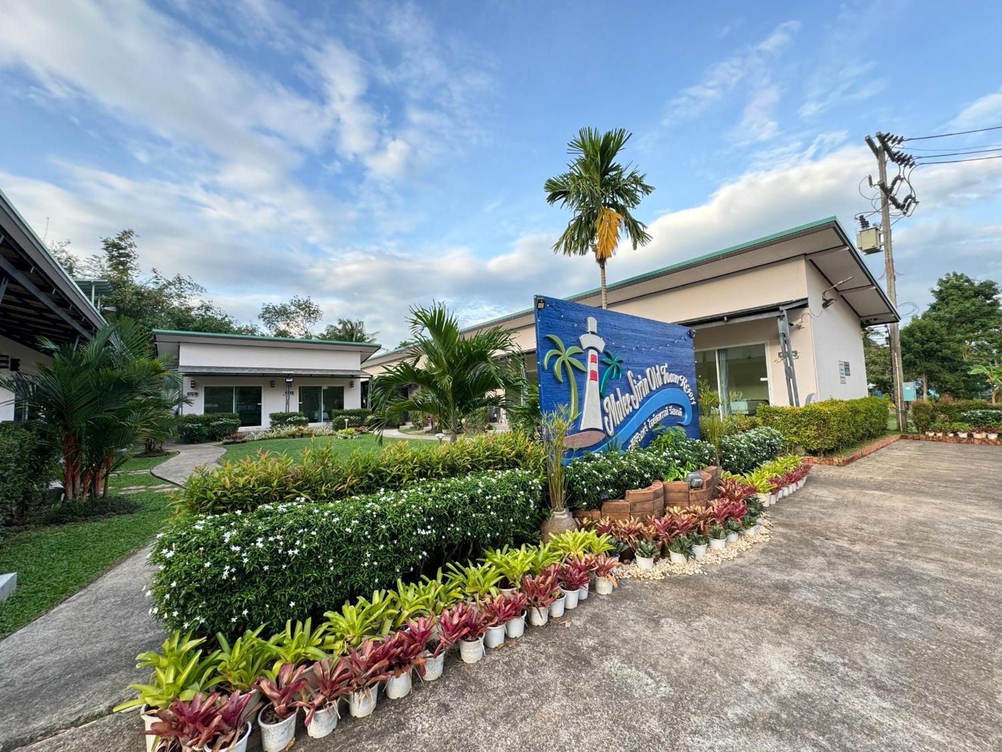 Malee Sirin Old Town Hotell Ko Lanta Exteriör bild
