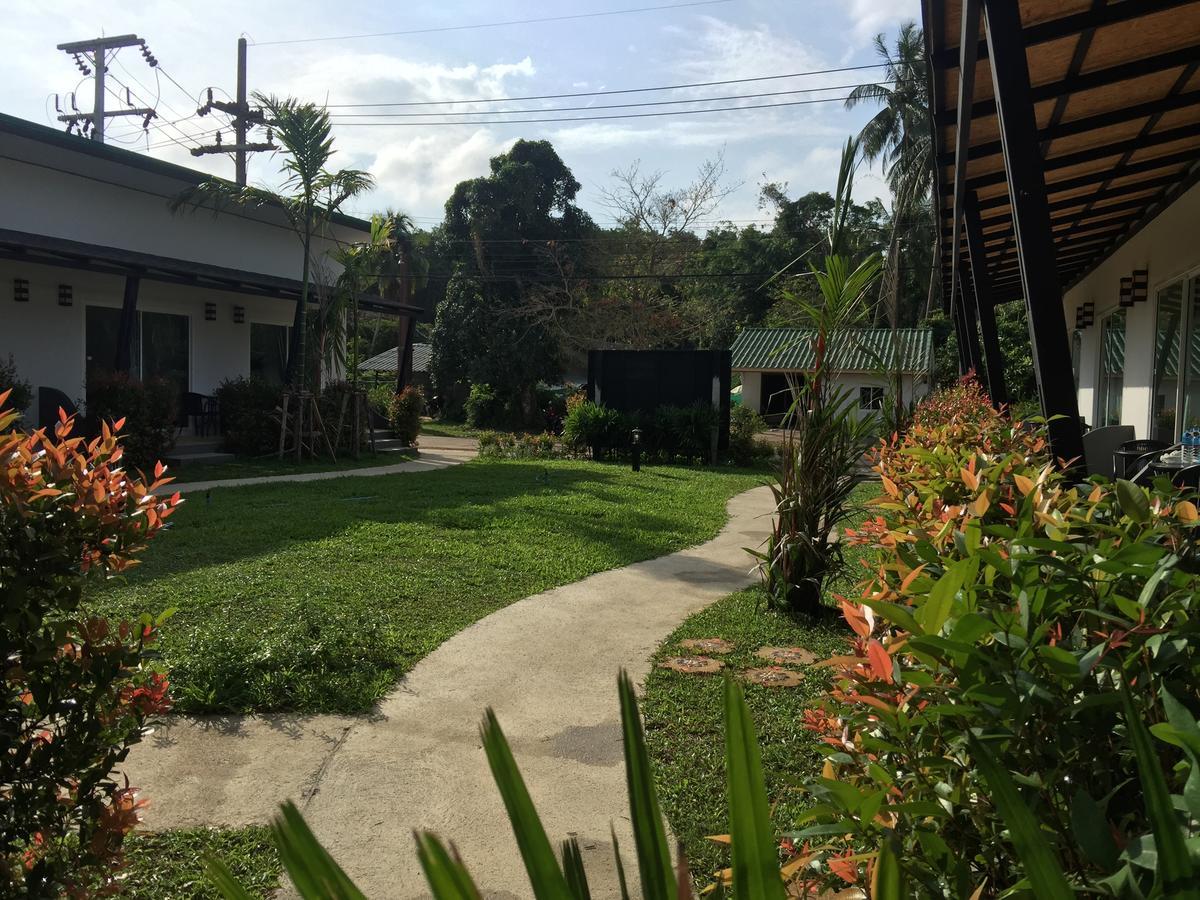 Malee Sirin Old Town Hotell Ko Lanta Exteriör bild