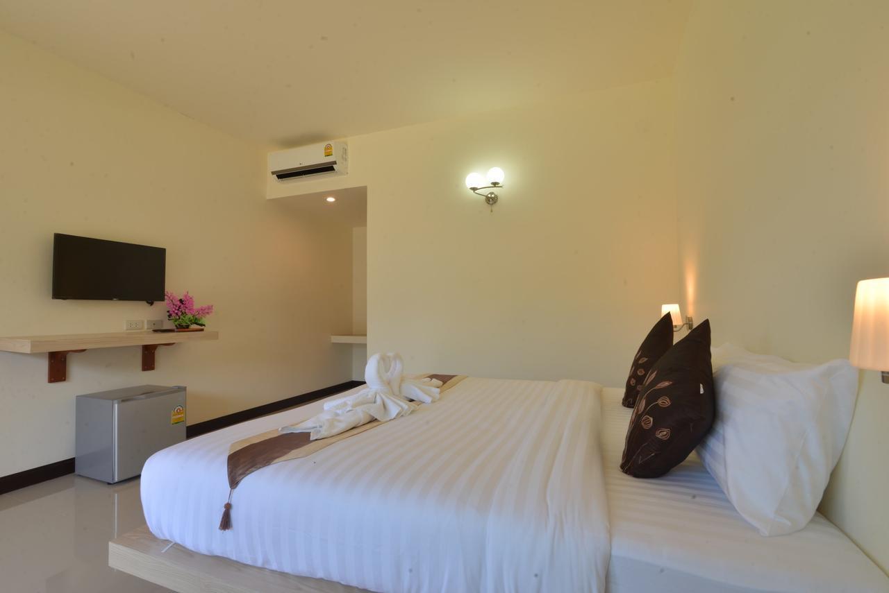 Malee Sirin Old Town Hotell Ko Lanta Exteriör bild