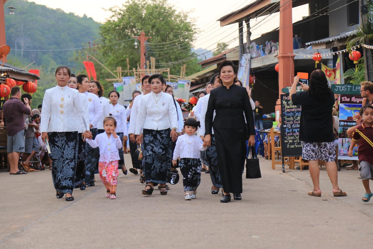 Malee Sirin Old Town Hotell Ko Lanta Exteriör bild